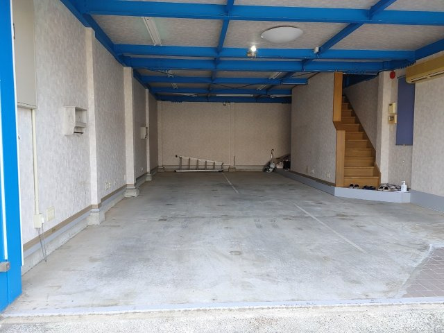 TSガレージ＆貸事務所の内装