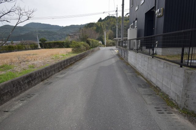 【前面道路含む現地写真】 | 高城町高山土地
