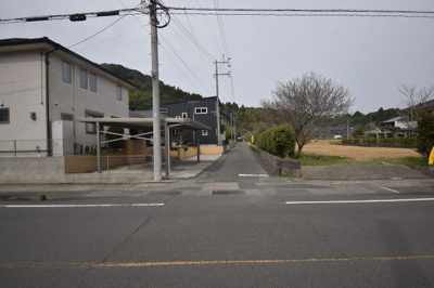 【前面道路含む現地写真】 | 高城町高山土地