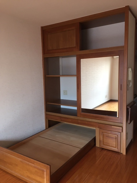 中はこのようになっています