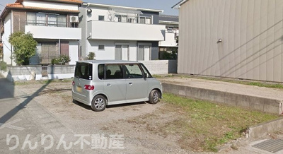 【駐車場】 | 北田宮戸建て１号 | お洗濯にも便利なバルコニー付き