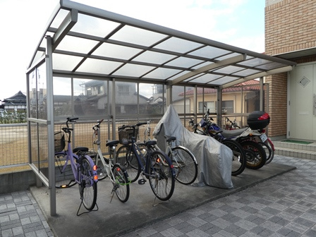 ファミーユ　ドゥ　アヴニールＢのその他共用部分|駐輪場