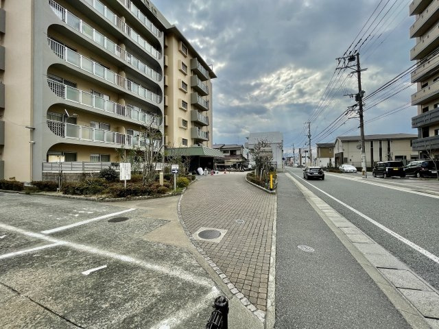 日商岩井福陵マンションの周辺
