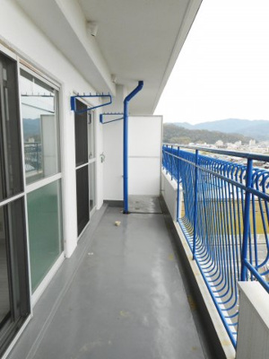 【バルコニー】 | スカイハイツタカラ | ※同物件、別のお部屋の写真です