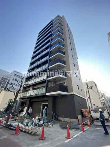 シーズンフラッツ阿波座の外観