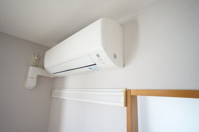 パオ・ヤマニシの設備|必需品ですねエアコン