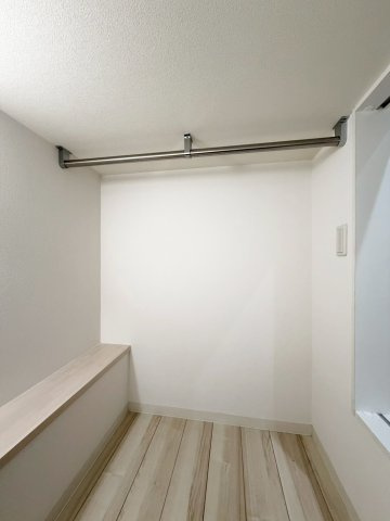 ホープベル西早稲田の内装|ちょっとした棚として使えます