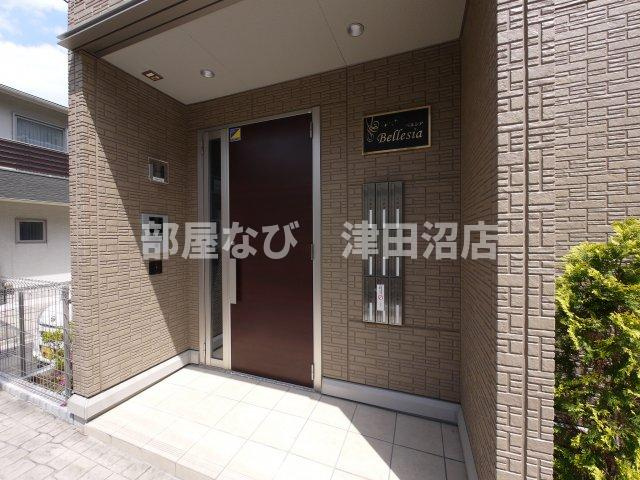 ベルシアのエントランス|ゆとりのあるエントランスです