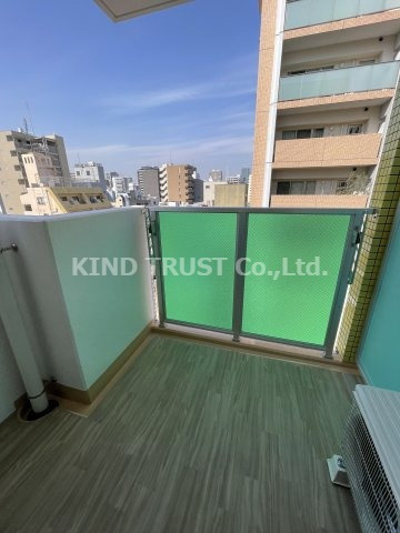 ビガーポリス416天満四丁目Ⅱのバルコニー|外からの目が気にならないバルコニーで洗濯物が干せます