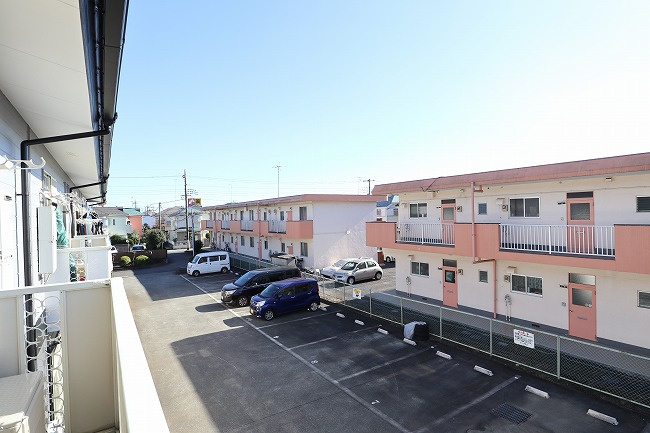 ファミールiの展望|写真は同建物の別部屋を参考に掲載しております。