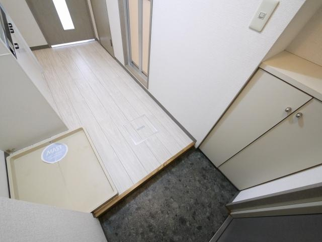グレイスフローラ富雄の玄関|シンプルで使いやすい玄関です