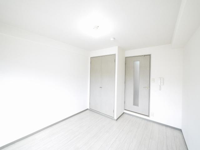 グレイスフローラ富雄の寝室|ゆとりの広さです