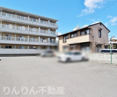 【駐車場】 | ハッピールーツ沖浜