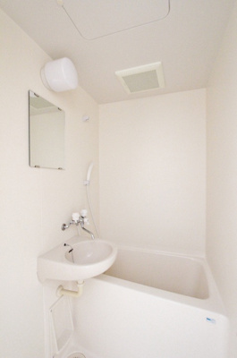 【浴室】 | ハッピールーツ沖浜 | 落ち着いた空間のお風呂です