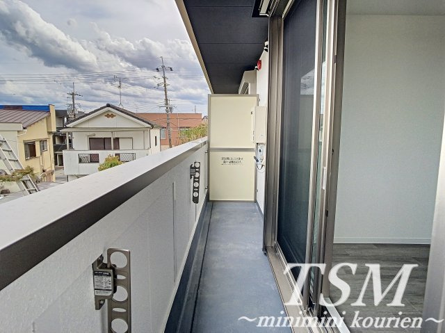 グランツ東香里園町のバルコニー