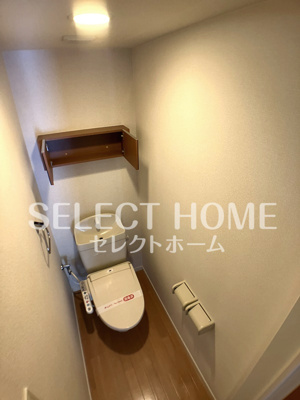 【トイレ】 | ピソ・フロール | 清潔感のあるトイレです