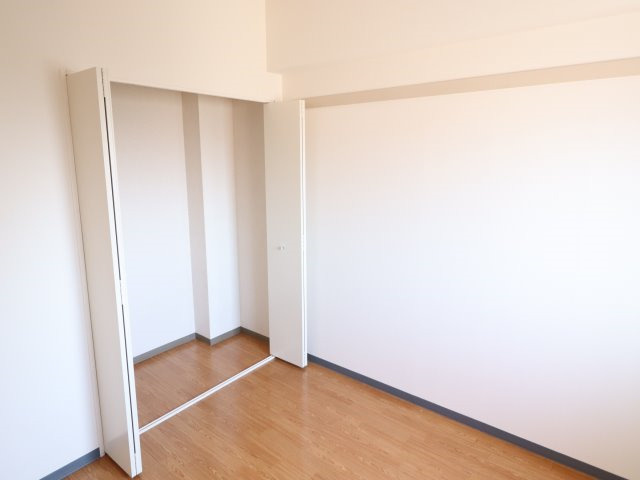 シャルマン向ケ丘の寝室