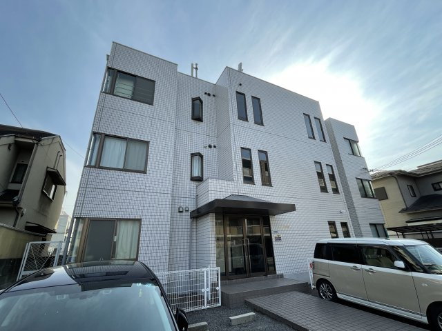 西宮市若草町２丁目の賃貸マンション