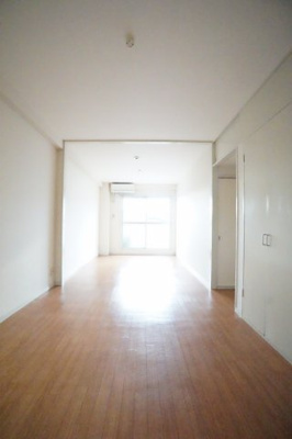 【居間・リビング】 | シャインクロコ