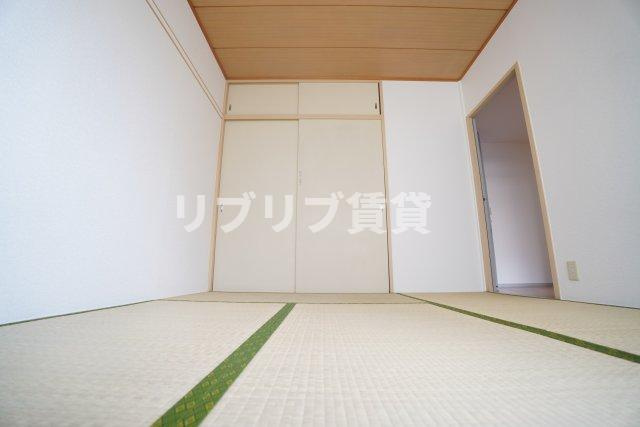 ラフィーネ寒川　Ｃ棟の寝室