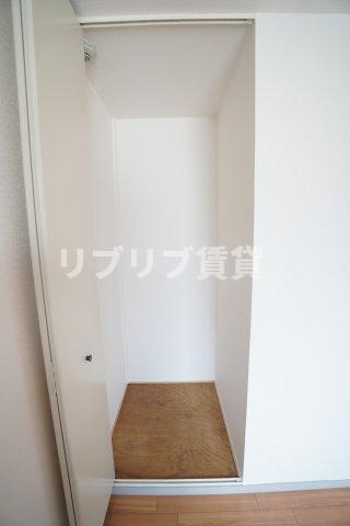 ラフィーネ寒川　Ｃ棟の収納