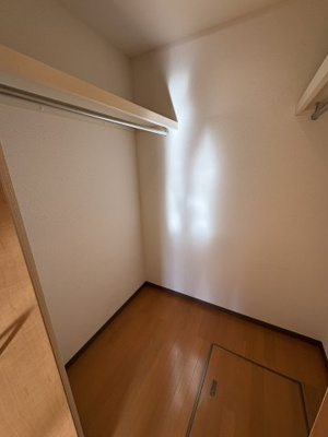 【内装】 | ソレイユ