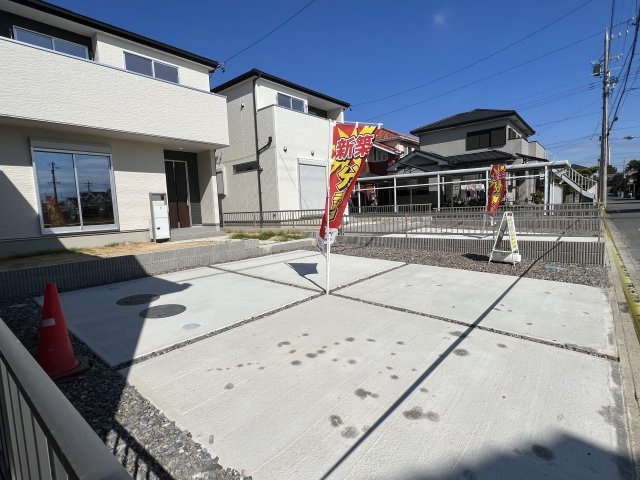 碧南市尾城町21-1期新築分譲住宅　1号棟の駐車場|駐車場の用意があります