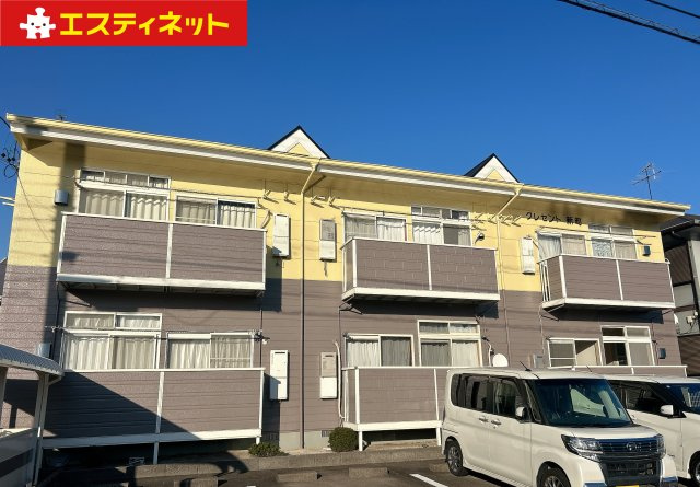 クレセント新町