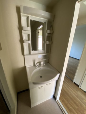 【独立洗面台】 | Sメゾン魚住