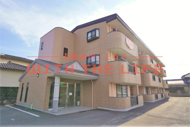 コンフォールⅡ【キャッシュバック対象物件】の外観|建物外観を気になさる方へ、見た目の良い物件です