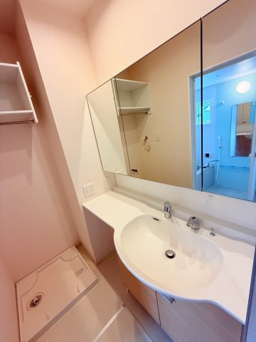 F・フィールドの洗面所