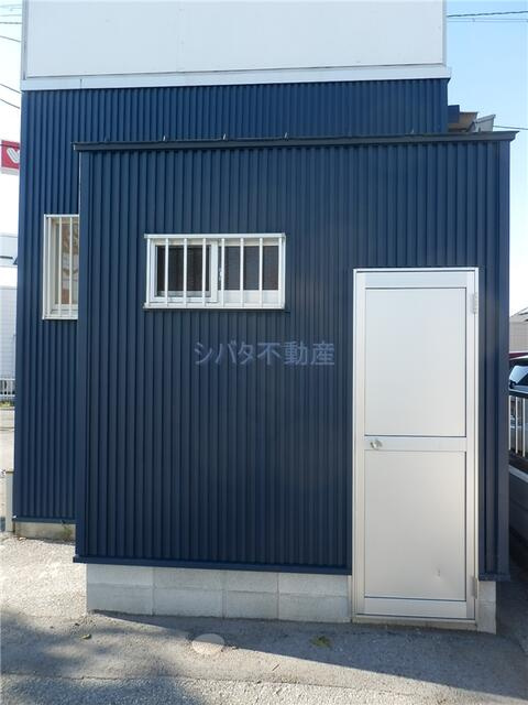 ビバシティ彦根近くのテナントの外観