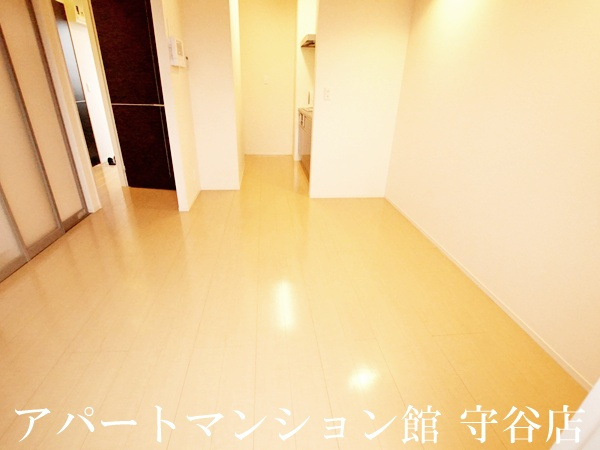Bright oneの居間・リビング
