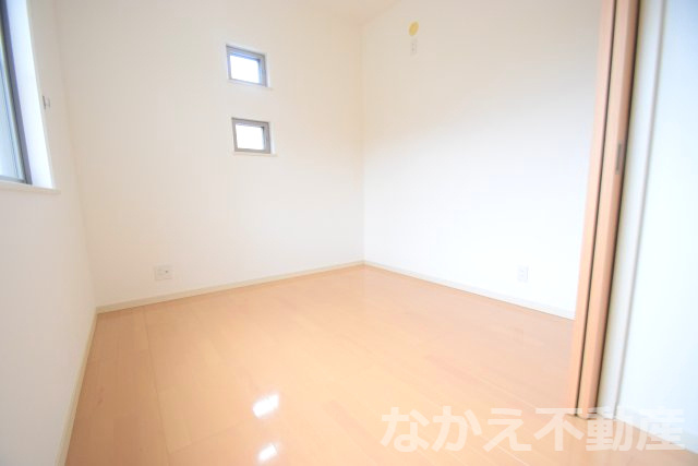 【寝室】 | 落ち着いて過ごせるお部屋なので、寝室にいかがでしょうか