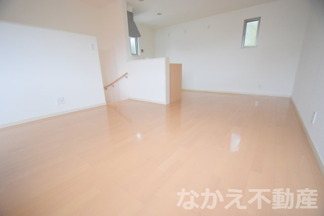 【居間・リビング】 | ゆったりとした居間です