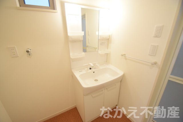 【洗面所】 | コンパクトで使いやすい洗面所