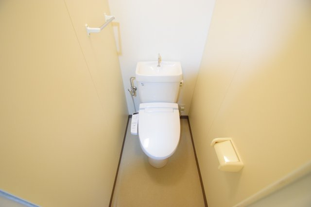 【トイレ】 | 落ち着いた色調のトイレです