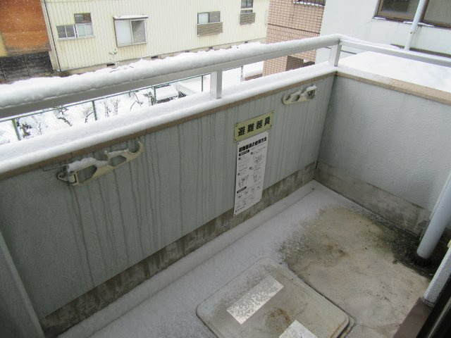 上町サンタウンのバルコニー