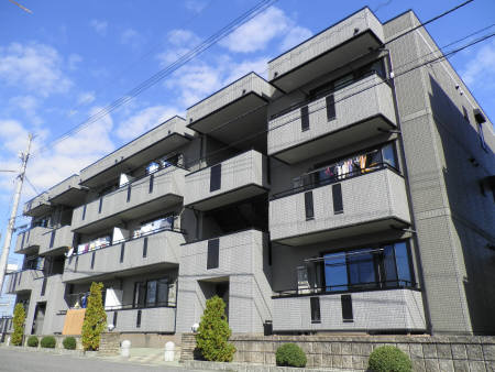 マンマミーヤ　A棟の外観