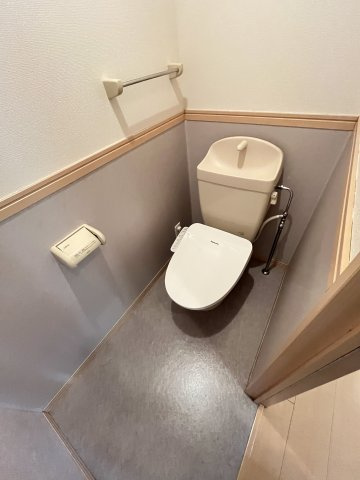 マンマミーヤ　A棟のトイレ|イメージ105号室の写真