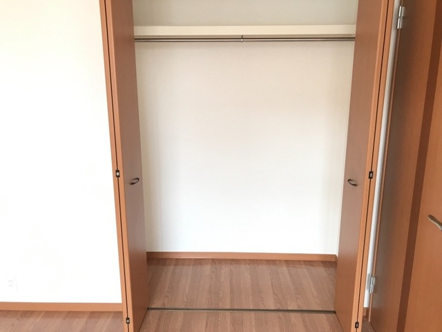 Dolceの洋室|クローゼット（南洋室）