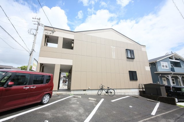 エンペラー内堀の駐車場