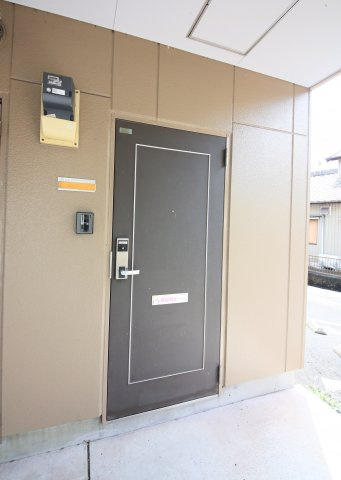 エンペラー内堀のその他