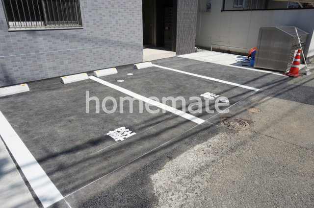 フォルシア本荘の駐車場