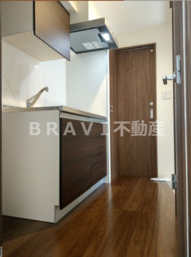 HERITAGE夕陽丘 BRAVI不動産のキッチン|【HERITAGE夕陽丘】広いキッチンスペース