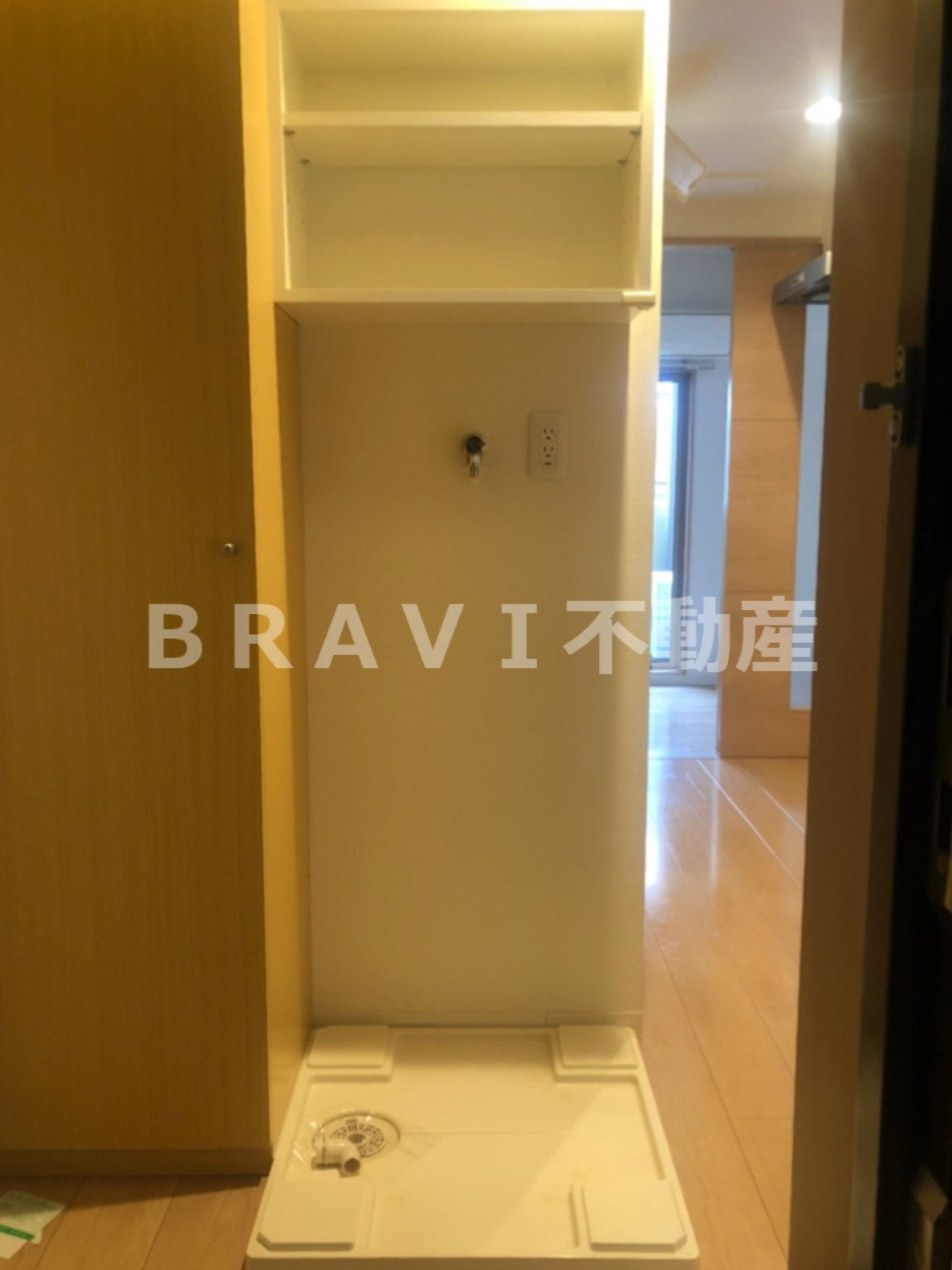 HERITAGE夕陽丘 BRAVI不動産の設備|【HERITAGE夕陽丘】洗濯機置場