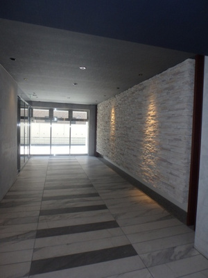 【エントランス】 | スワンズシティ大阪EAST