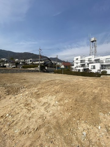 柏堂町土地の前面道路含む現地写真|角地につき明るいお土地です♪