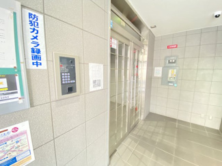【エントランス】