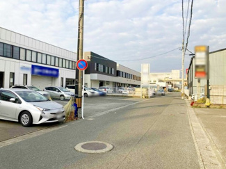【駐車場】